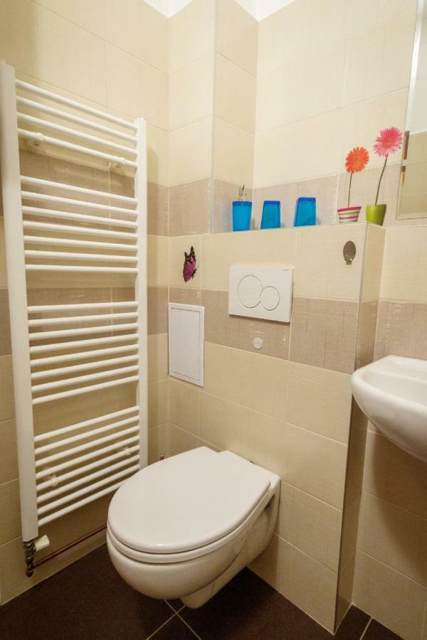 Ferienwohnung Utulny Druhy Domov V Srdci Ziliny Žilina Exterior foto